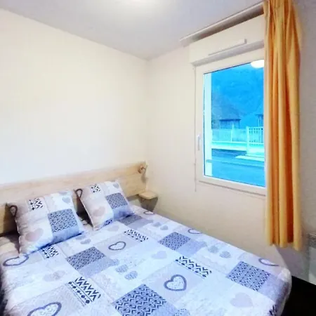 6 Places Au Coeur De Luz Saint Sauveur Apartamento